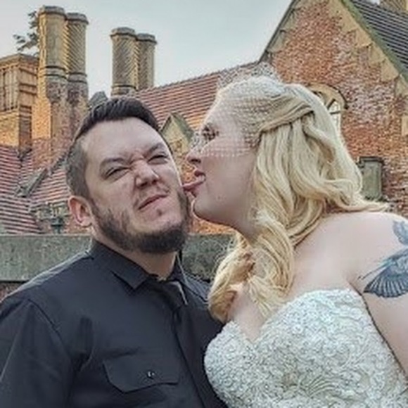 Meet your Posher, Jackie - Picture 1 of 1